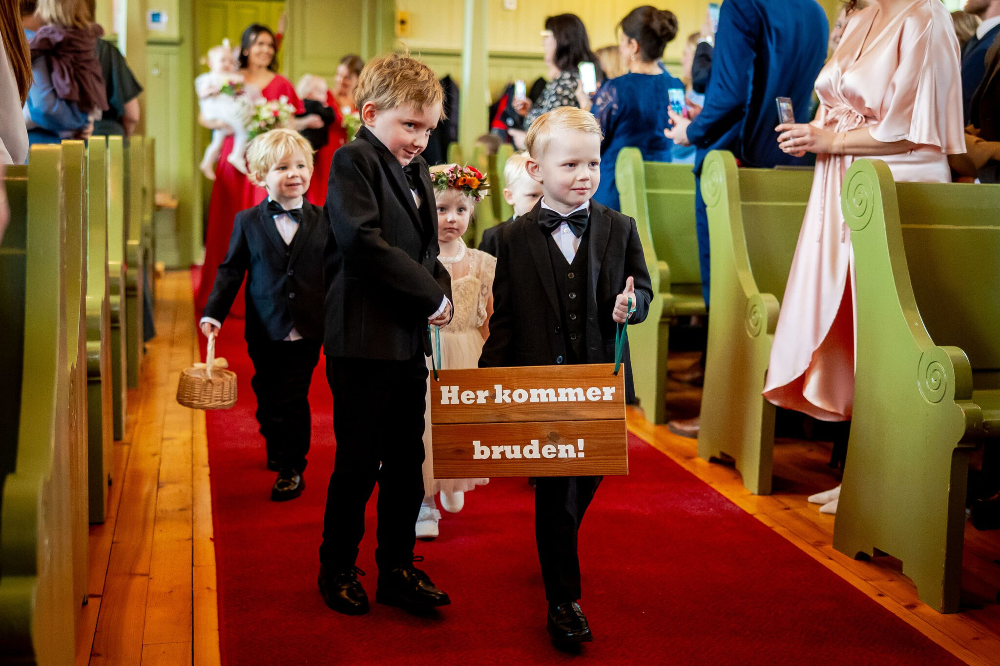 Bryllupsfotograf i Sarpsborg, Fredrikstad, Halden, Tønsberg, Hvaler, Moss, Oslo, Rakkestad, Aremark, Vestfold, Viken og Østfold