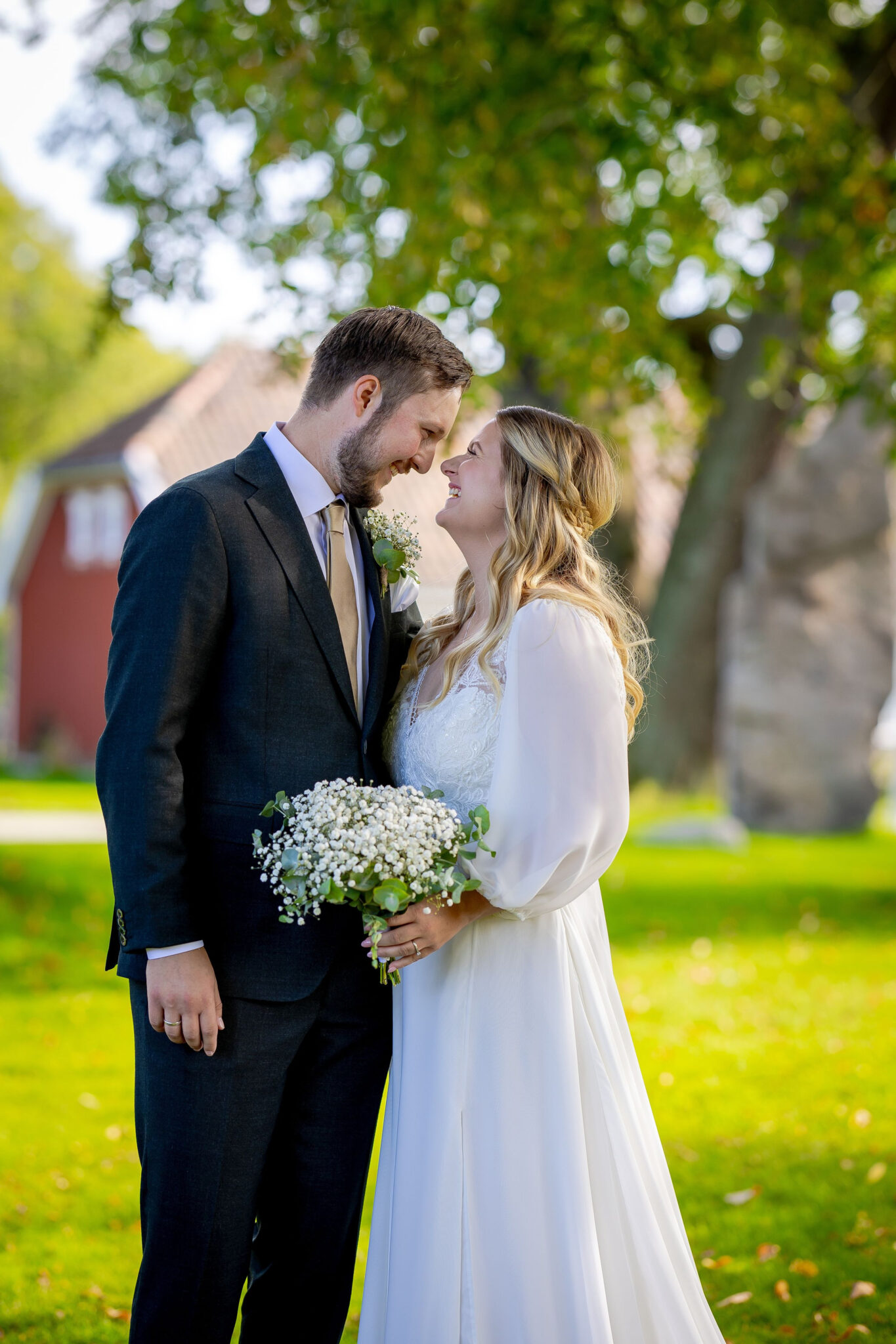 Bryllupsfotograf i Sarpsborg, Fredrikstad, Halden, Tønsberg, Hvaler, Moss, Oslo, Rakkestad, Aremark, Vestfold, Viken og Østfold