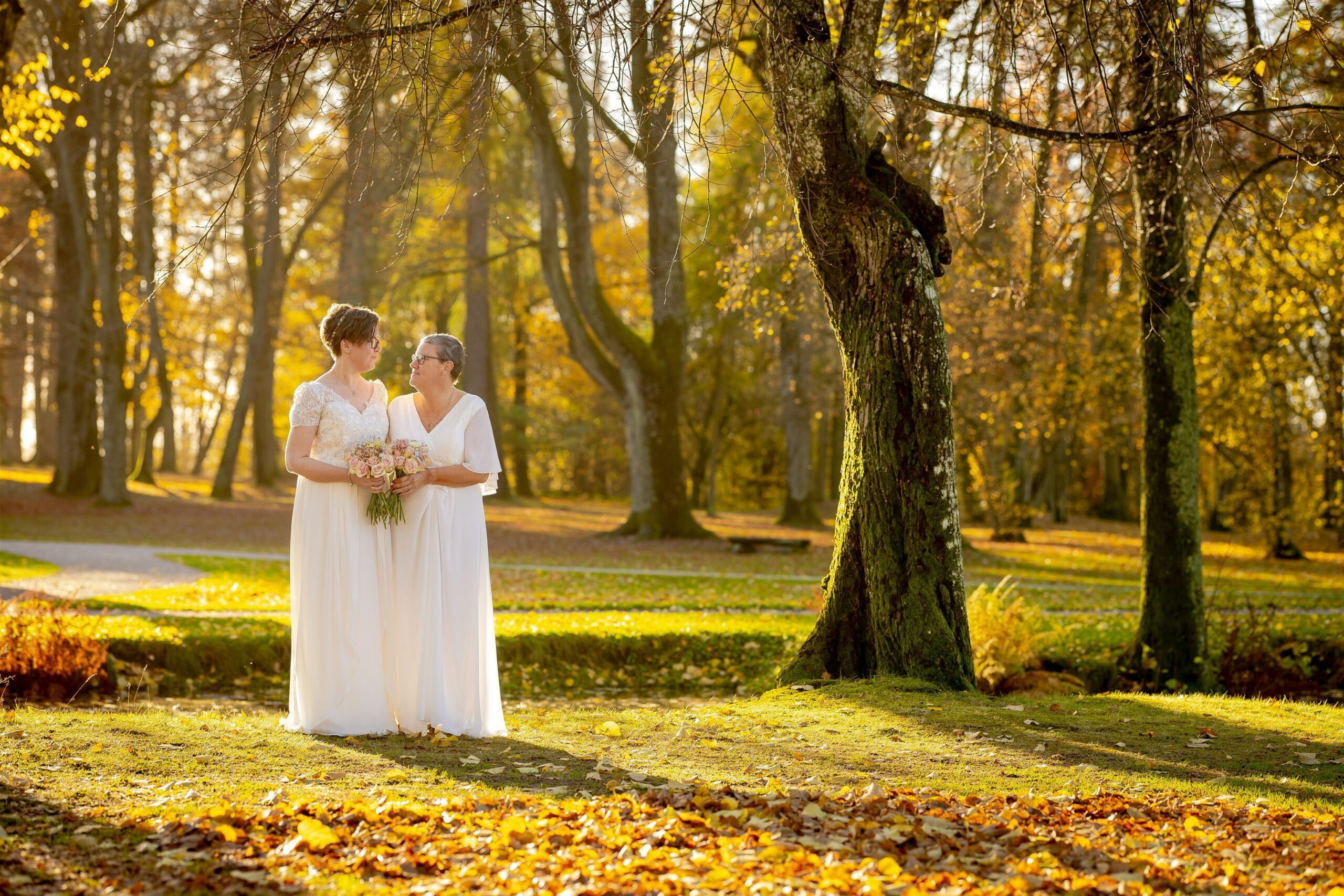 Bryllupsfotograf Fredrikstad – naturlig