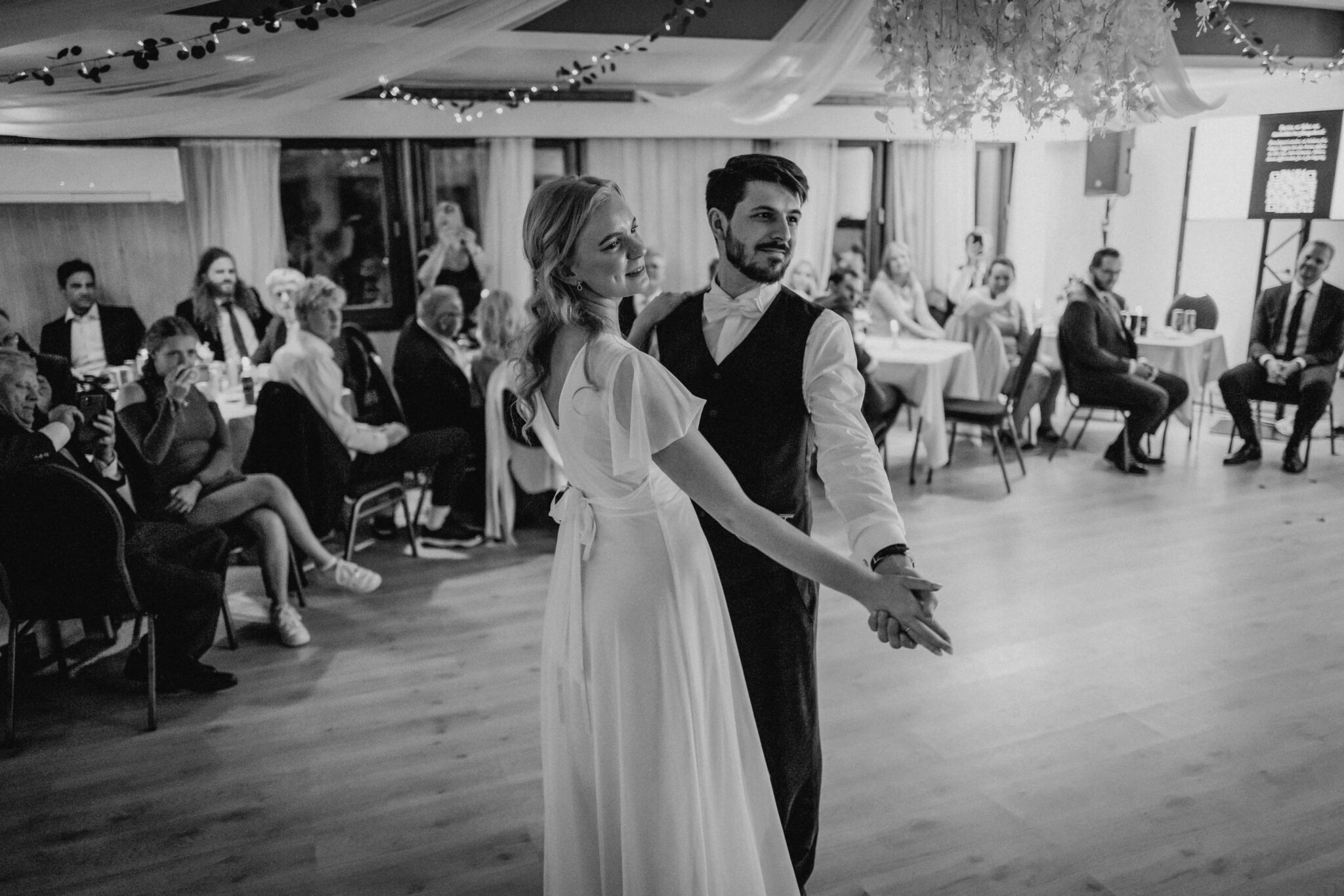 Bryllupsfotograf i Sarpsborg, Fredrikstad, Halden, Tønsberg, Hvaler, Moss, Oslo, Rakkestad, Aremark, Vestfold, Viken og Østfold