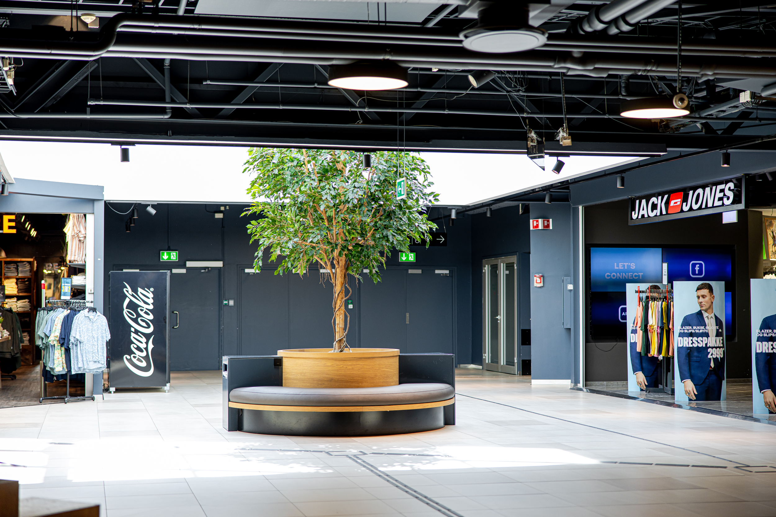 Bedriftsfotografering av Østfoldhallene i Fredrikstad