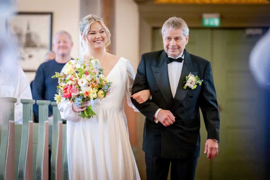 Bryllupsfotografering i Sarpsborg og i Landeparken