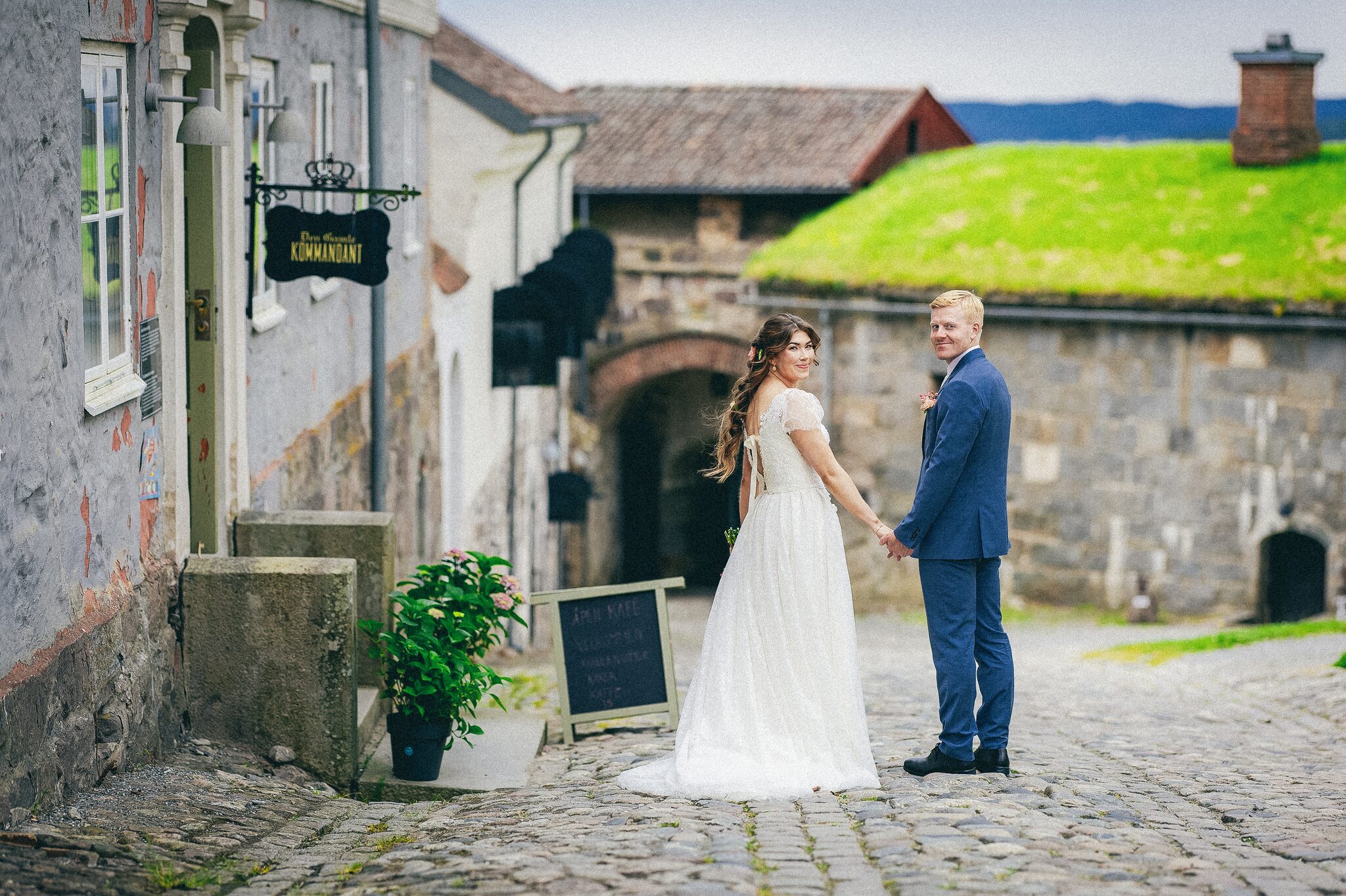 Bryllupsfotograf Halden, brudepar på Fredriksten festning